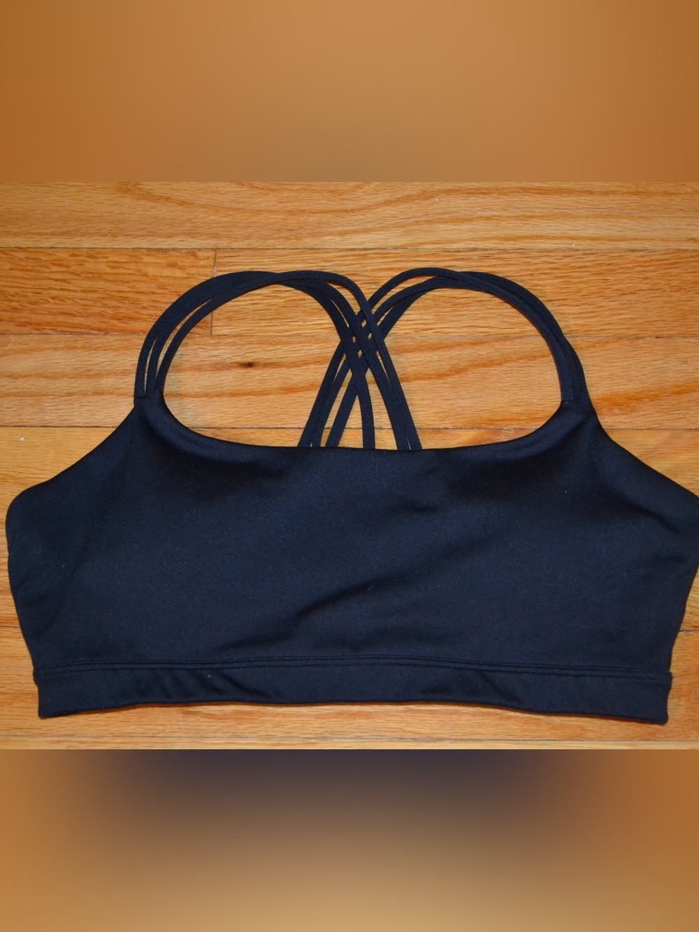 Set of two women’s GAP Fit Eclipse sports bras, size small - Picture 3 of 16